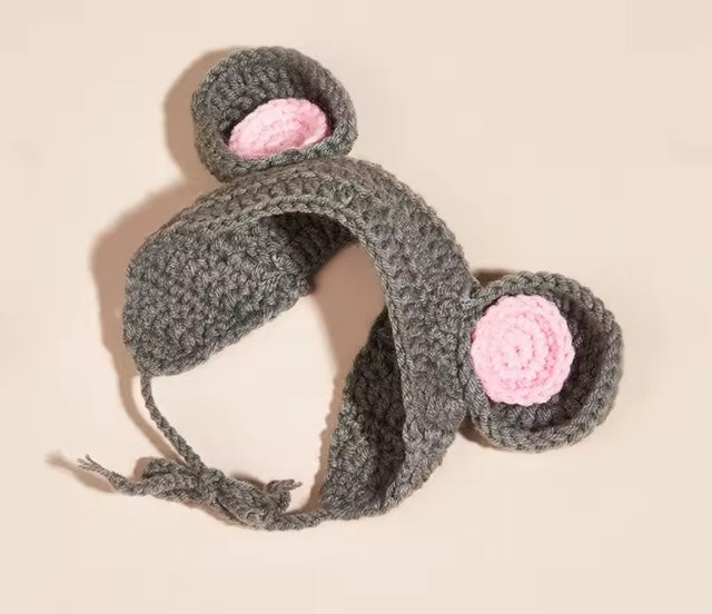 MOUSE CHOCHETE HAT